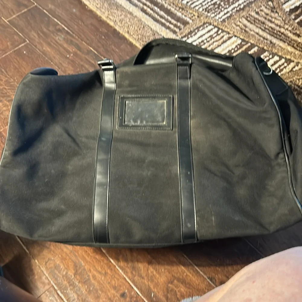 Vintage Calvin Klein duffel bag, great condition!